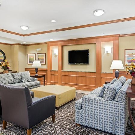 Candlewood Suites Pittsburgh-Cranberry By Ihg Cranberry Township Exterior foto